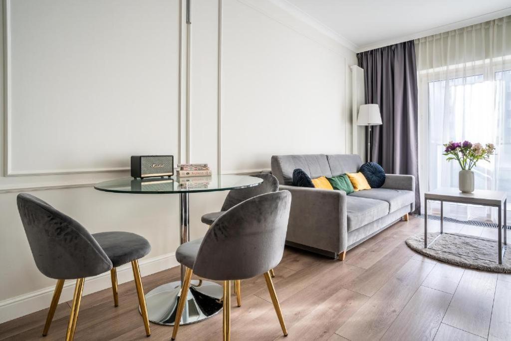 Mennica Residence By Golden Apartments 바르샤바 외부 사진